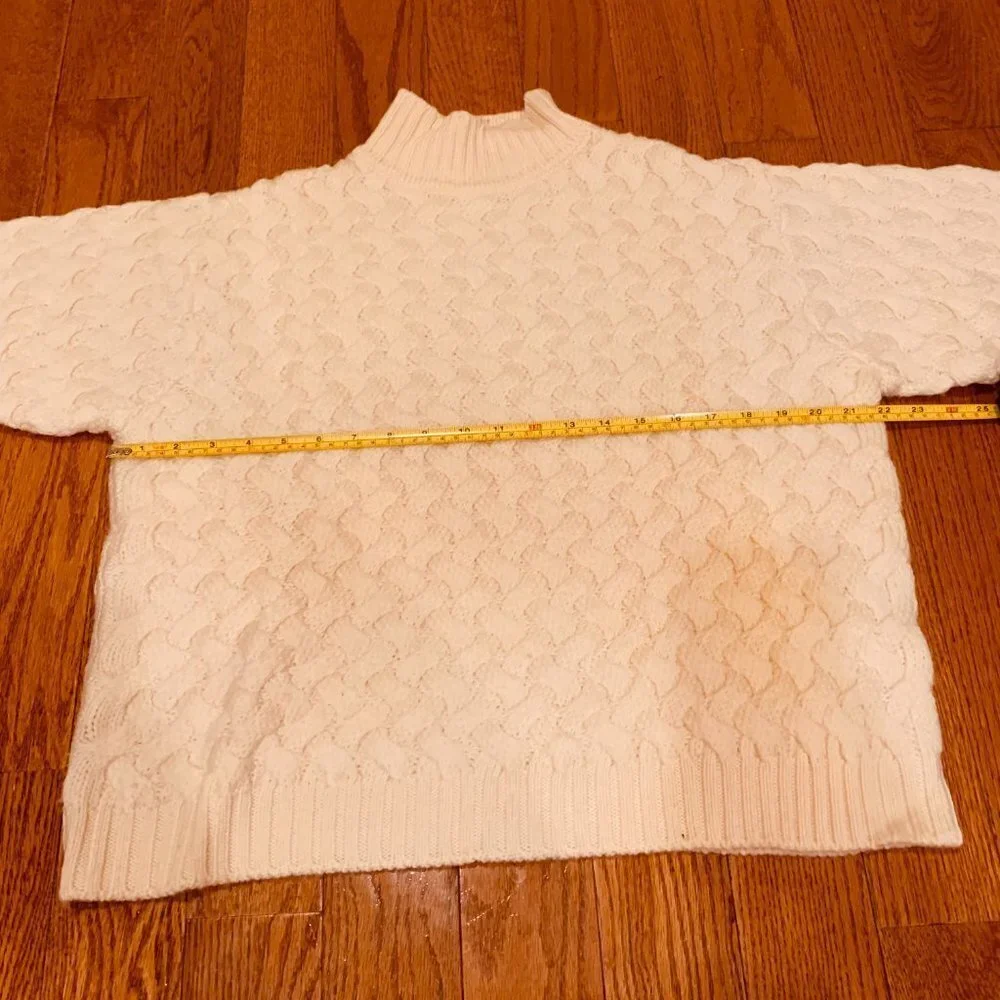 Ann Taylor 100% Wool Chucky Cable Knit Sweater Turtleneck Size Large - Picture 14 of 16